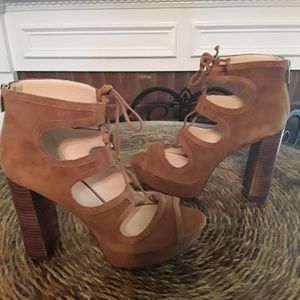 Vince Camuto Shoes